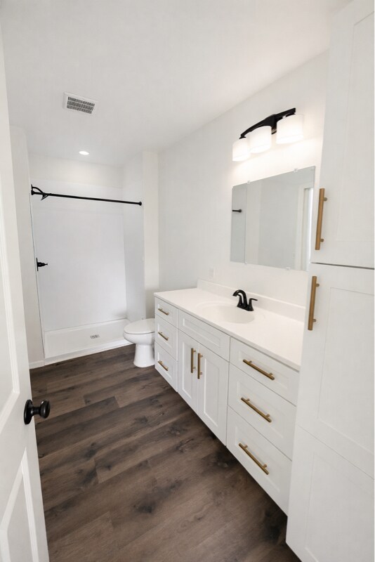 Building Photo - 1406 Blair St