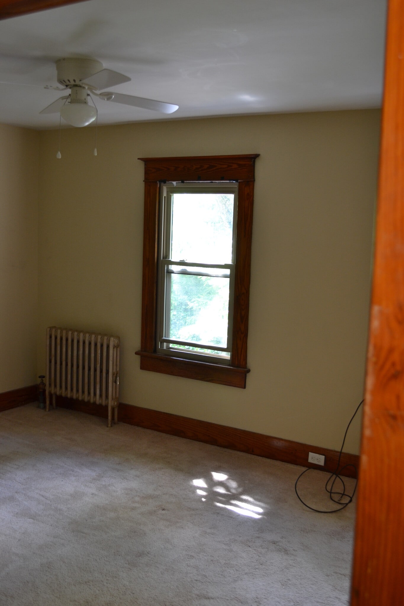 Building Photo - 2115 Hollister Ave