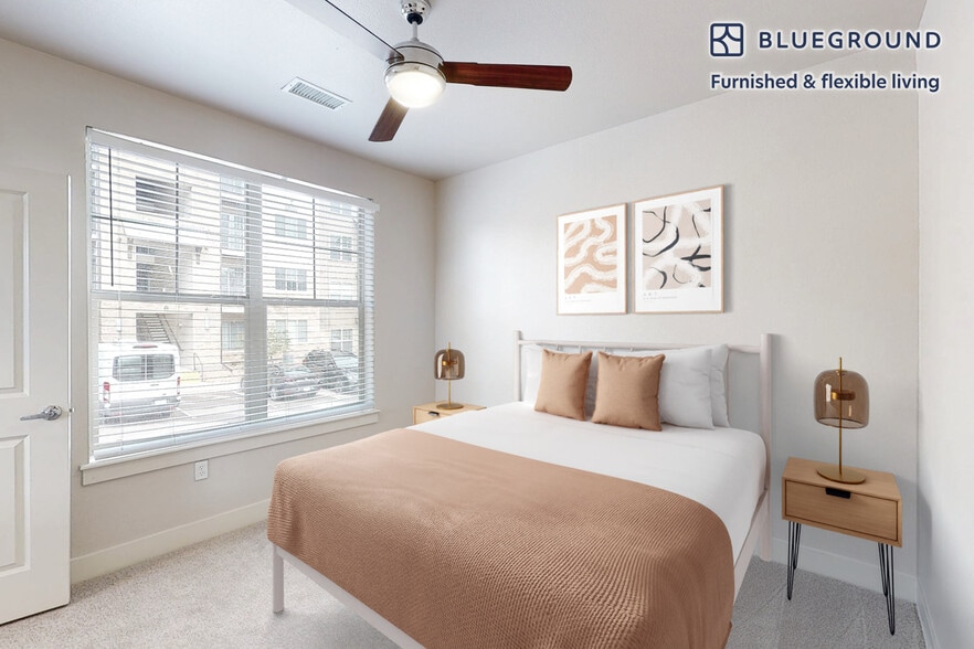 Building Photo - 13195 W Progress Cir