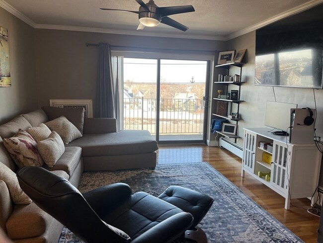 Building Photo - 400 Savin Hill Ave