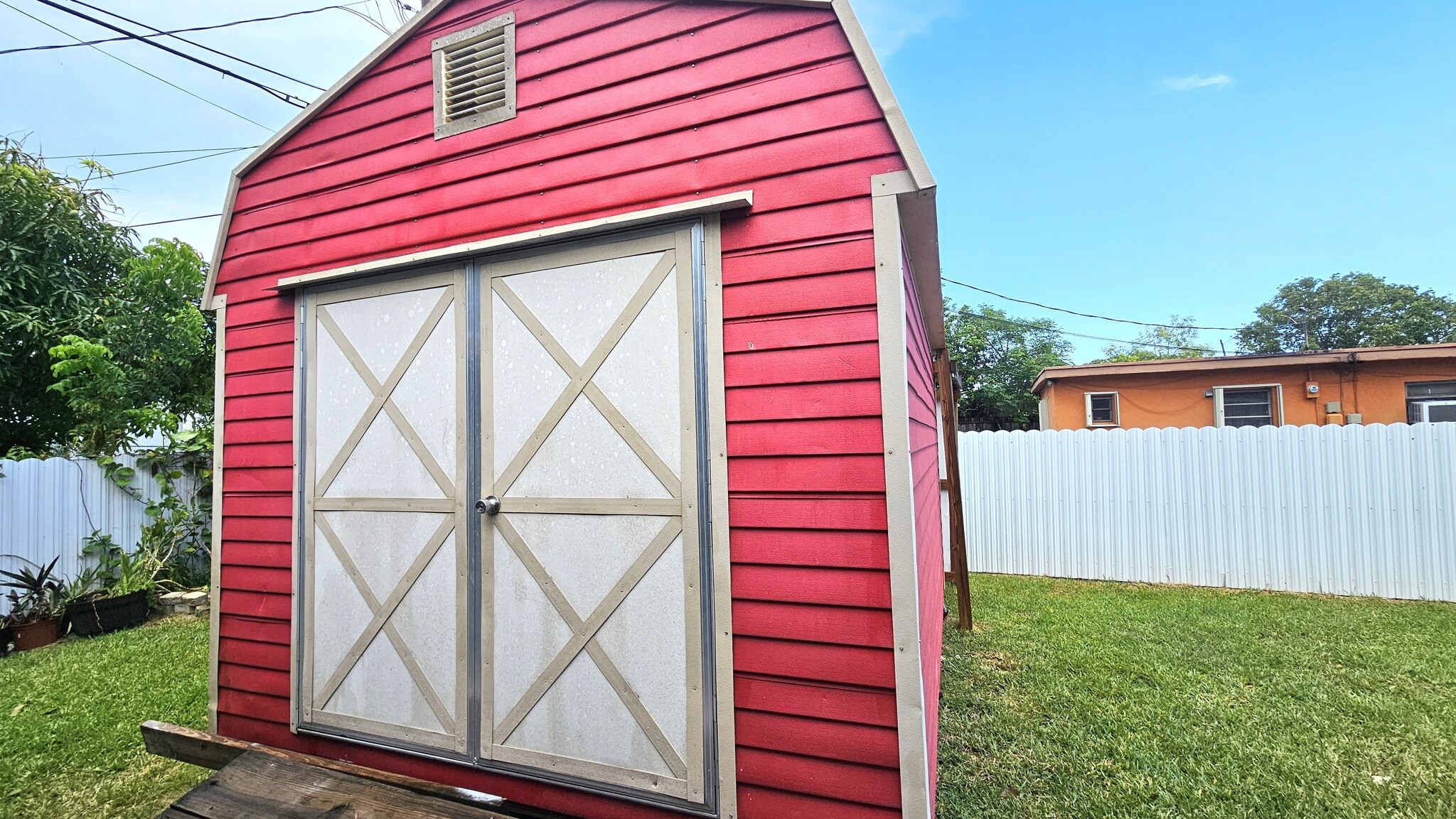 Building Photo - 10611 SW 170th Ter