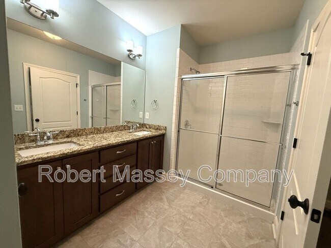 Building Photo - 100 Beckley Ridge Ln