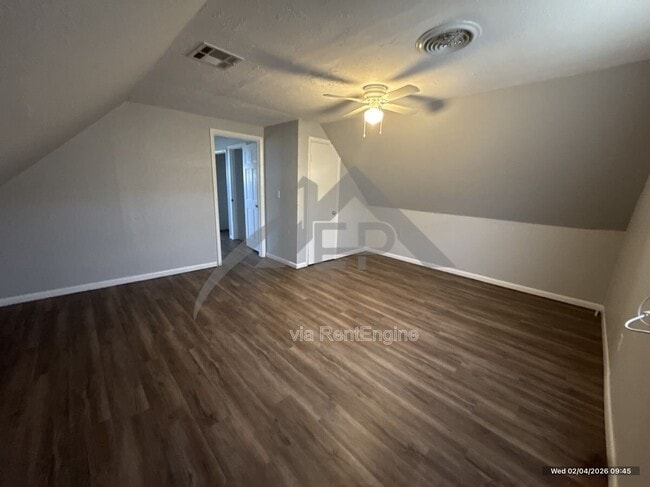 Building Photo - 629 Reynolds Rd