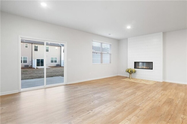 Building Photo - 5332 Melbourne Ln
