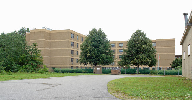 Building Photo - Coliseum Senior Residence