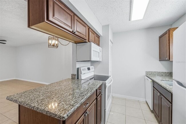 Building Photo - 11906 Cypress Hill Cir