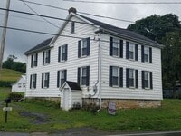 Building Photo - House for Rent in Quincy