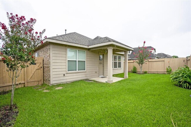 Building Photo - 11403 E Lake Gables Dr