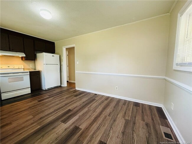 Building Photo - 5860 Rockfish Rd