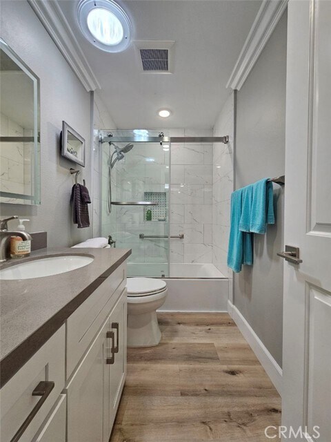 Building Photo - 3149 Via Vista
