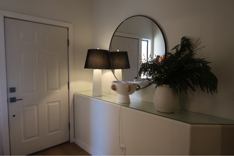 Building Photo - 525 N Miller Rd