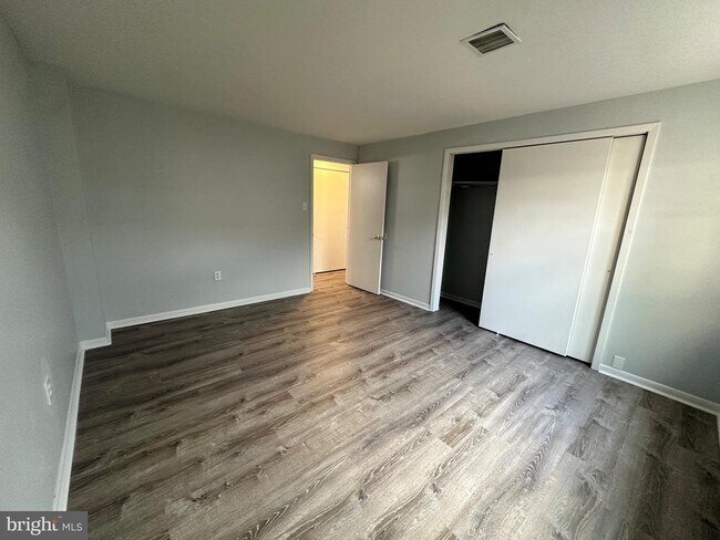 Building Photo - 7900 Frankford Ave