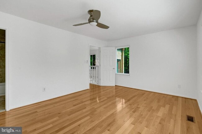 Building Photo - 2990 Borge St