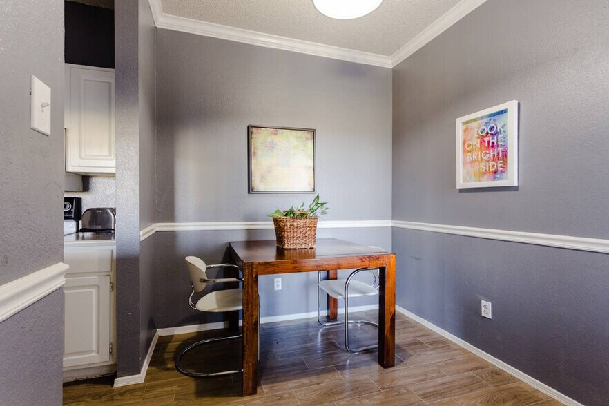 Building Photo - 12166 Metric Blvd