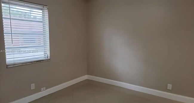 Building Photo - 2228 Polk St