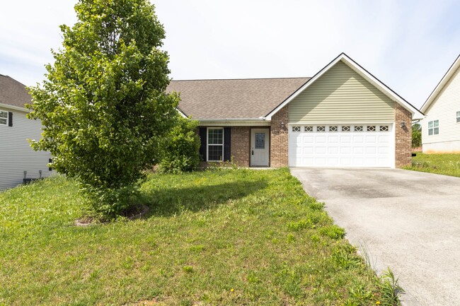 Building Photo - 839 Wells Rd