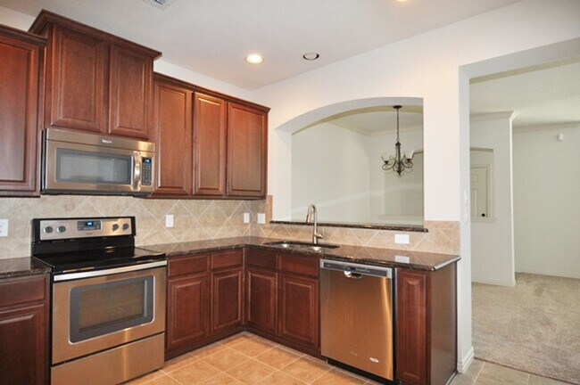 Building Photo - 6828 Pascal Way