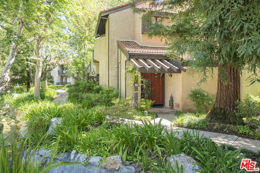 Building Photo - 21901 Burbank Blvd