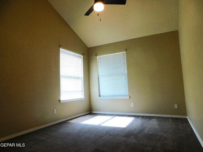 Building Photo - 11233 Red Barrel Pl