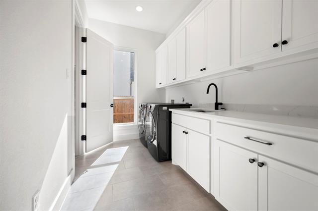 Building Photo - 5213 Havana Dr