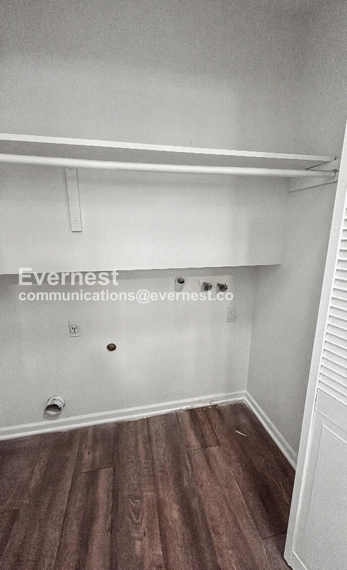 Building Photo - 16008 W 151st Terrace