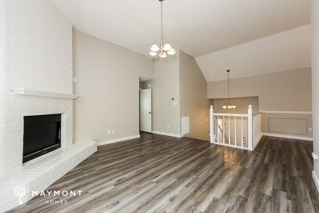 Building Photo - 305 Mahogany Dr