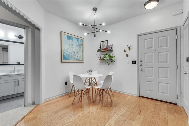 Building Photo - 821 Ralph McGill Blvd NE