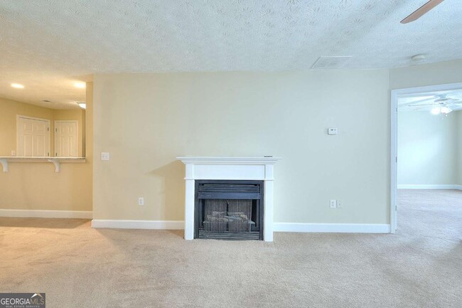 Building Photo - 453 Tara Commons Cir