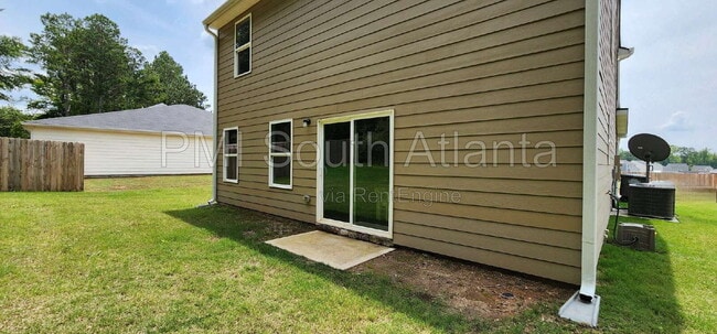 Building Photo - 116 Dogwood Ln