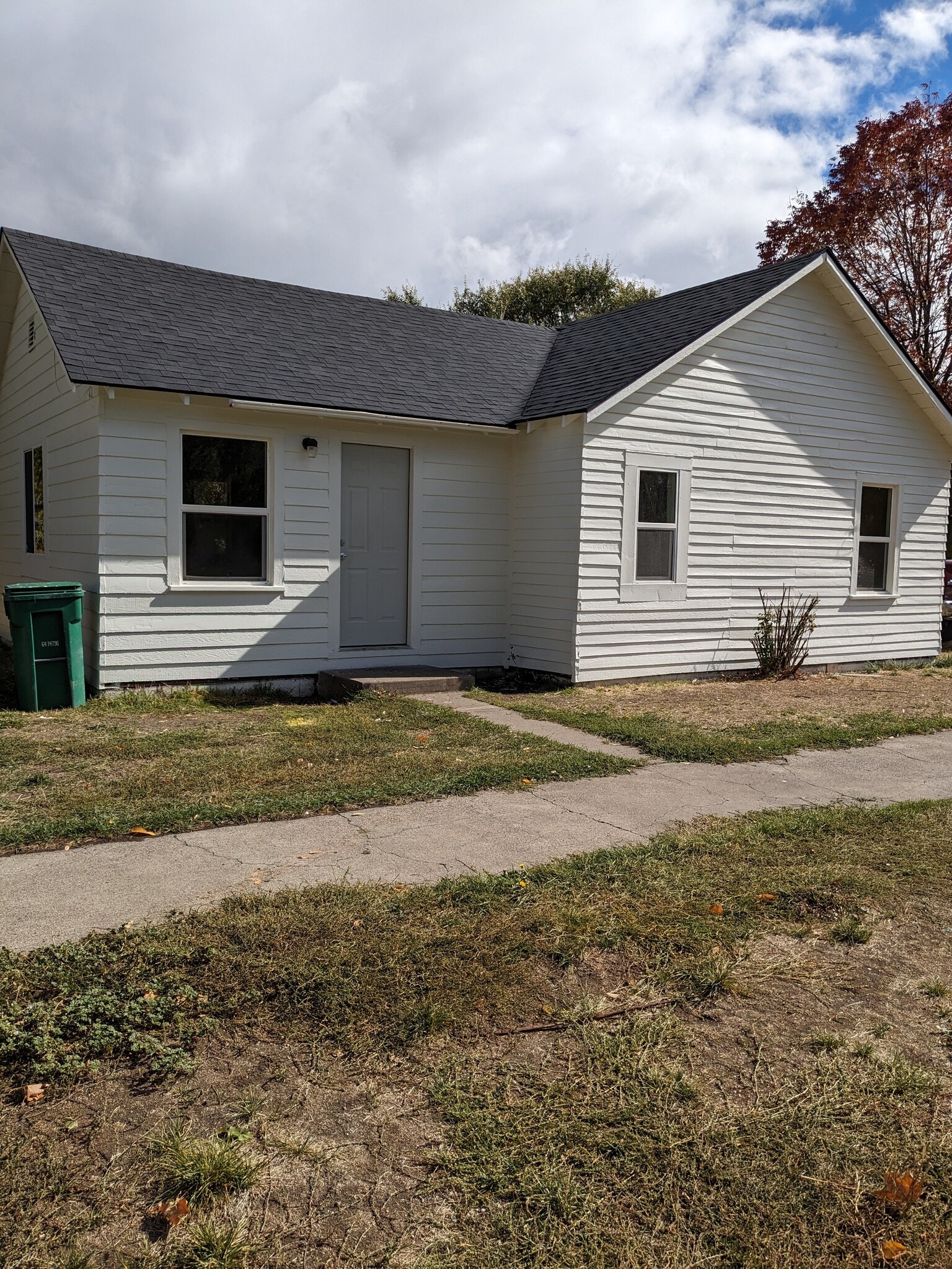 Building Photo - 1017 Mitchell St