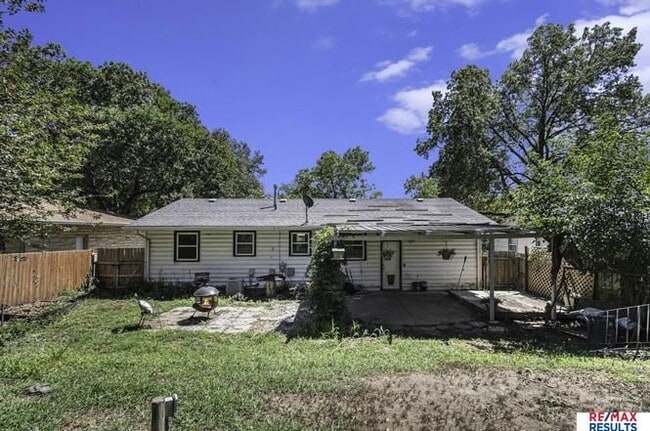 Building Photo - 1900 Connie Rd