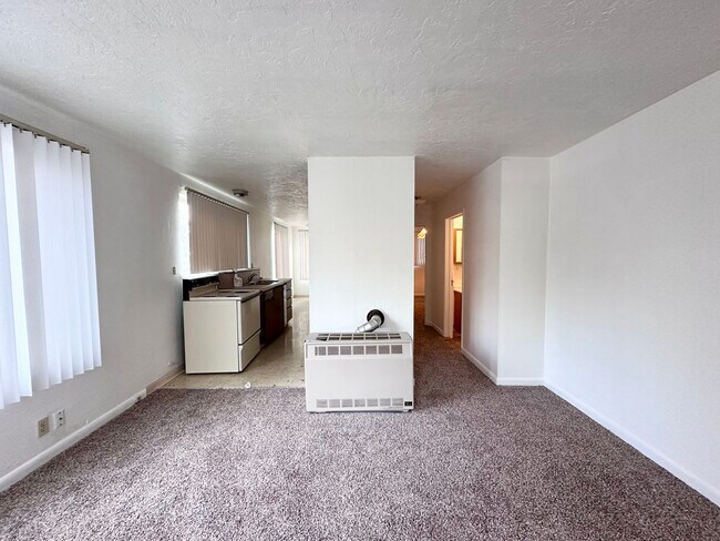 Building Photo - 1 Bed 1 Bath South Waterfront Portland & OHSU Tram!