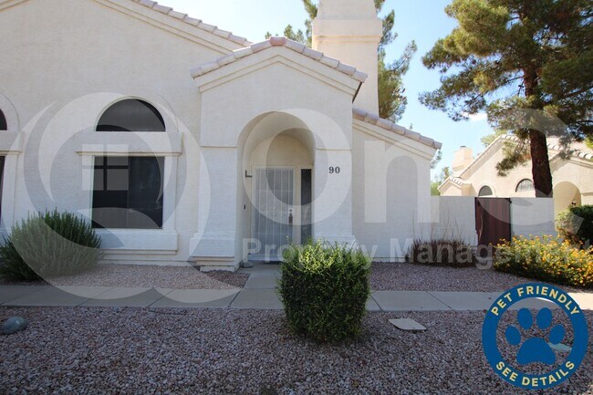 Primary Photo - 2100 W Lemon Tree Pl