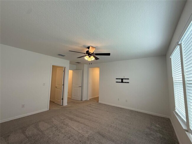 Building Photo - 3595 Ivy Spgs Ln