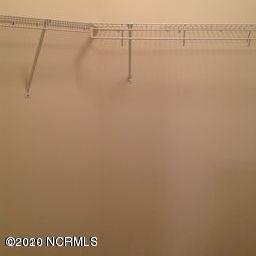 Building Photo - 2223 Locksley Woods Dr