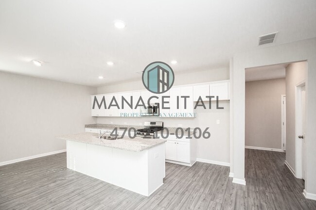 Building Photo - Beautiful 4 Bedroom house in Mill Creek Hi...