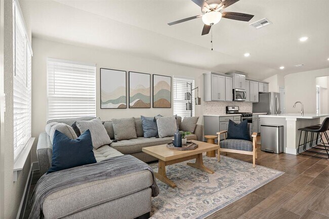 Building Photo - 6209 Dumfries Ln