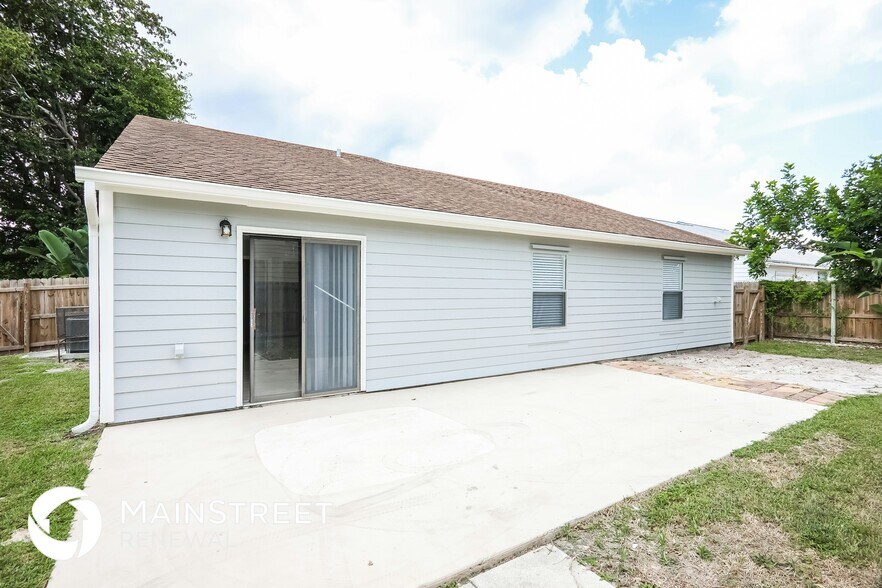 Building Photo - 7954 Blackwood Ln