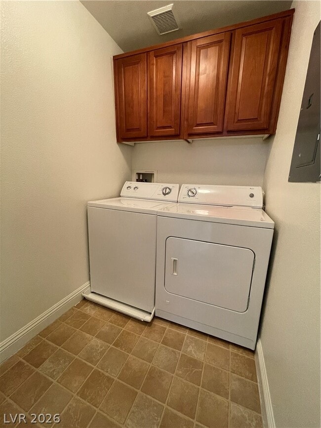 Building Photo - 9132 Forest Willow Ave