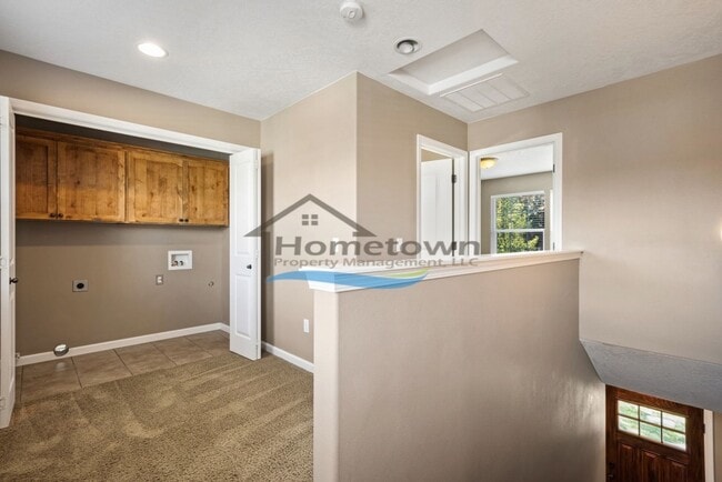 Building Photo - Custom Craftsman Energy Star Home with Gar...