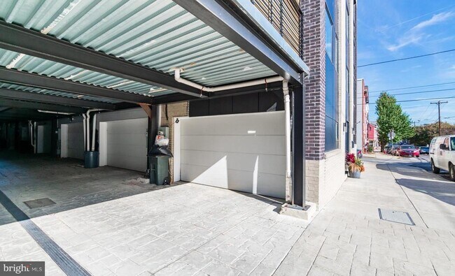 Building Photo - 1500 N Hancock St