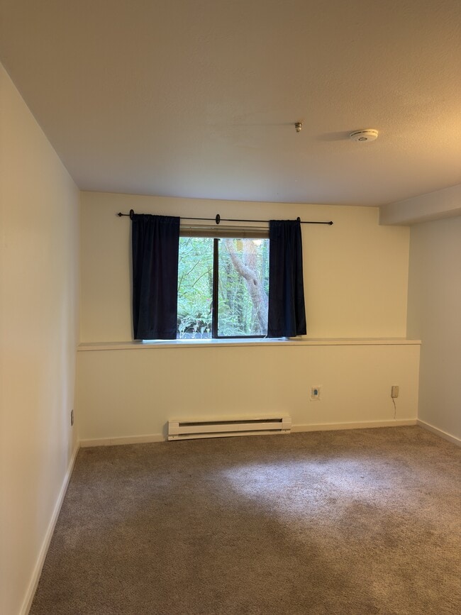 Building Photo - 1249 SW 132nd Ln