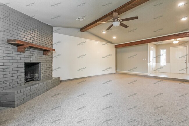 Building Photo - 505 S 24th St