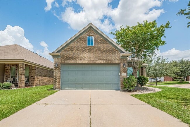 Building Photo - 18402 Each Elm Way