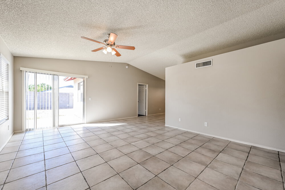 Building Photo - 4713 W Menadota Dr