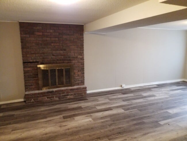 Building Photo - Coming Soon! Newly Renovated Home in Kansa...