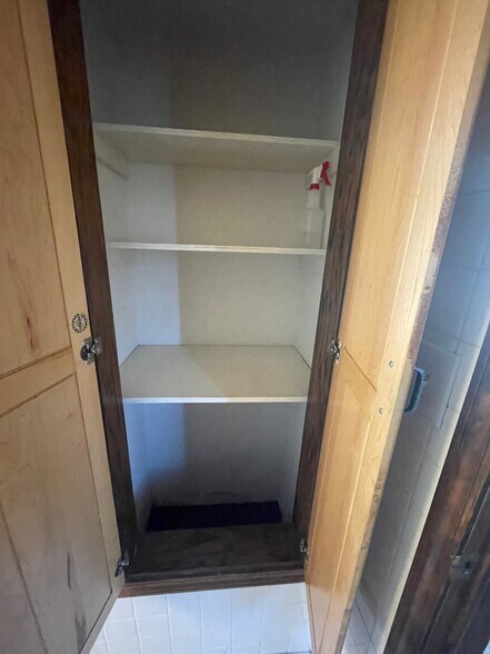 Linen closet - 355-2 11th St