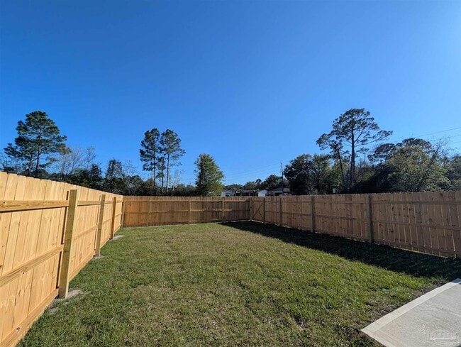 Building Photo - 9907 Starling Dr