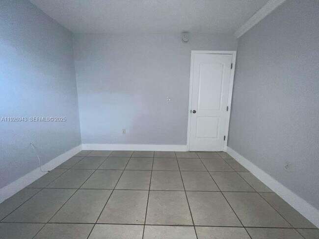 Building Photo - 1275 NW 60th St