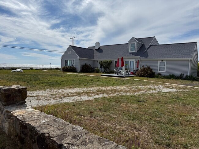 Building Photo - 1 Fenwood Dr